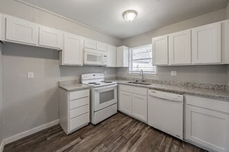 Building Photo - 1774 Belshire Ct