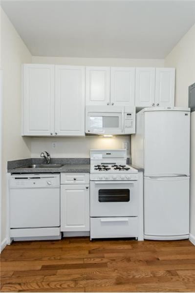 Building Photo - 53 W 72nd St