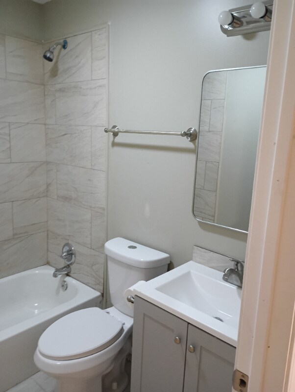 Foto del edificio - 821 W Cherry St