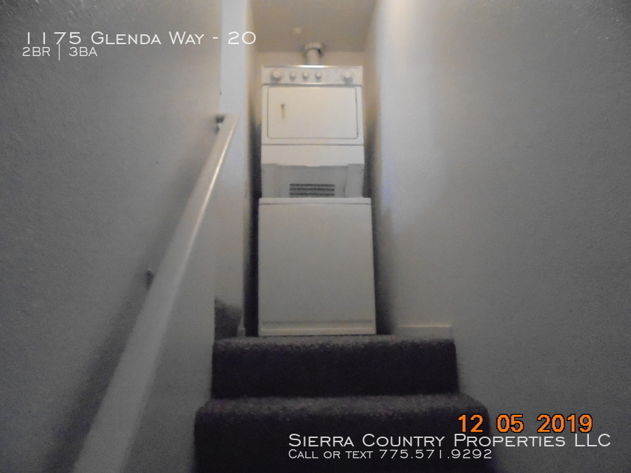 Primary Photo - 2 bedroom, 2 bath, 2 car garage