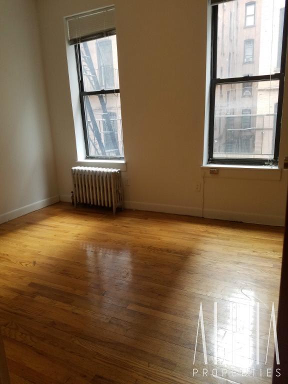 Primary Photo - 2034 2nd Ave