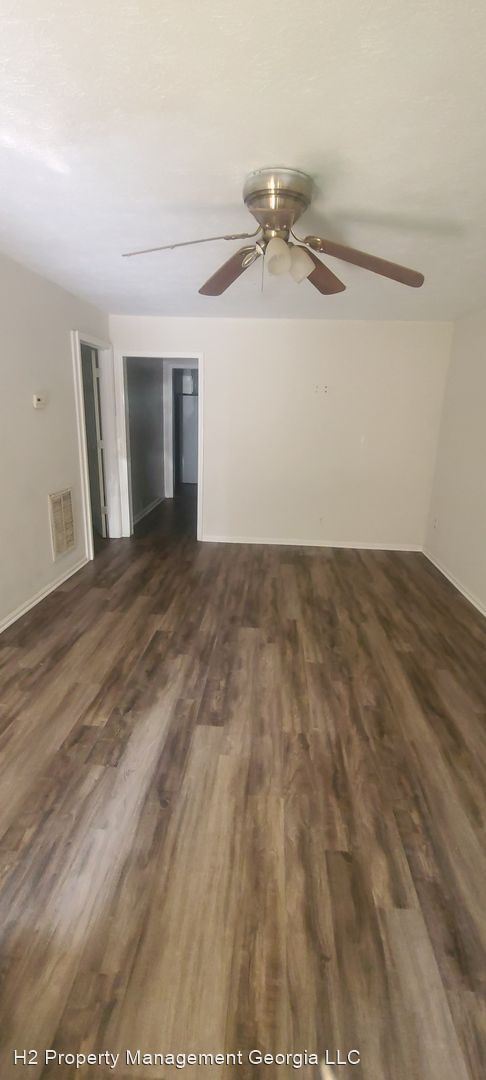 Foto del edificio - 3 br, 1 bath House - 187 Park Ave