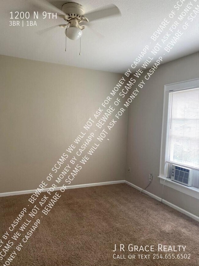 Foto del edificio - 1200 N 9th St