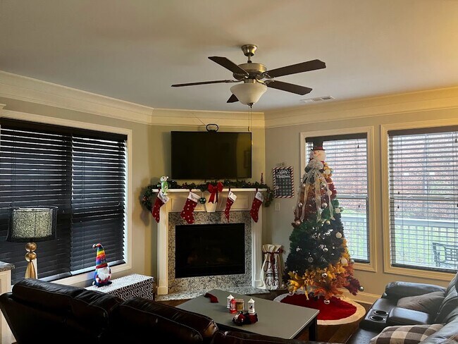 Building Photo - 3060 Olde Towne Pky