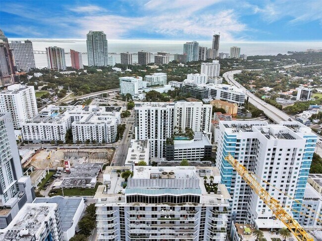 Foto del edificio - 1010 SW 2nd Ave