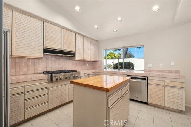 Building Photo - 3160 Corte Hermosa