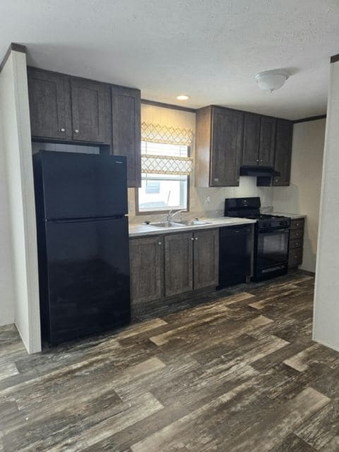 Building Photo - 4923 Bay Dr