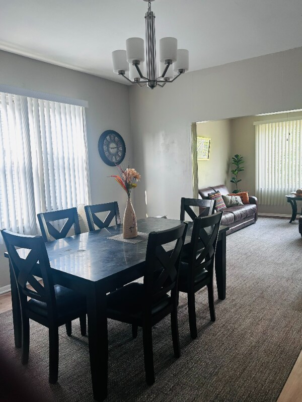 Foto del edificio - 7353 S Kenwood Ave