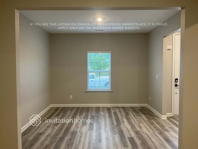 Building Photo - 3080 Azteca Wy