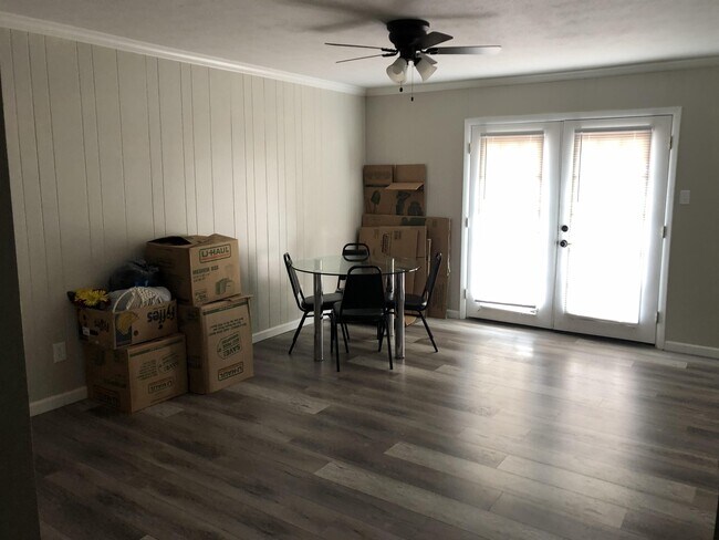 Photo - 7521 Cathy Rd House