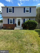 Building Photo - 511 N Florida St