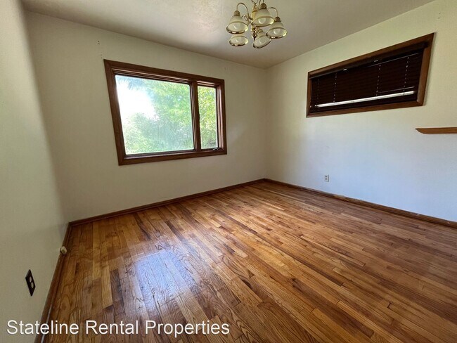 Building Photo - 3 br, 1 bath House - 3503 Cardinal Ln