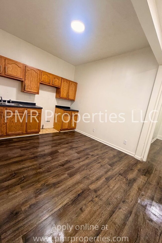 Photo - 824 1st Ave Apartment