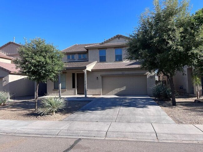 Building Photo - 5 bed 3 bath 3 car garage in San Tan Valley