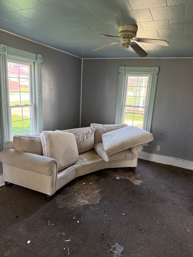 Building Photo - 516 S 5th Ave