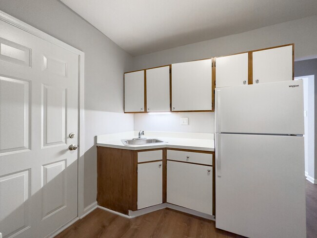 Foto del edificio - 5746 N Winthrop Ave