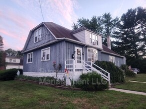 1 Chestnut Ave