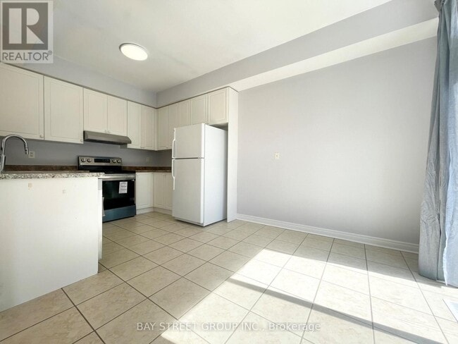 Building Photo - 196 Kirkvalley Crescent