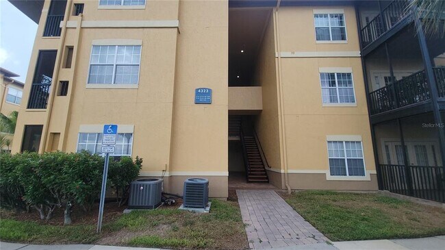 Building Photo - 4323 Bayside Village Dr