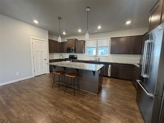 Foto del edificio - 7154 SE Quartzville Ln