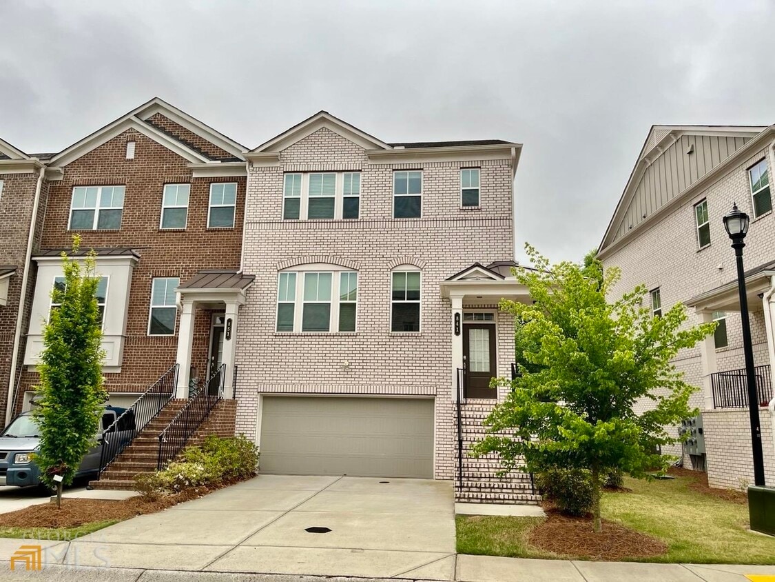 841 Sunset Park Dr, Suwanee, GA 30024 Townhome Rentals in Suwanee GA