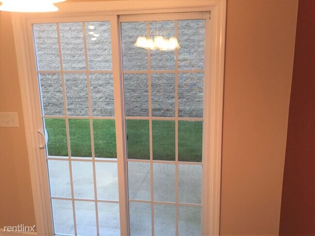 Foto del edificio - 3 br, 2.5 bath Townhome - 8507 Calistoga Way