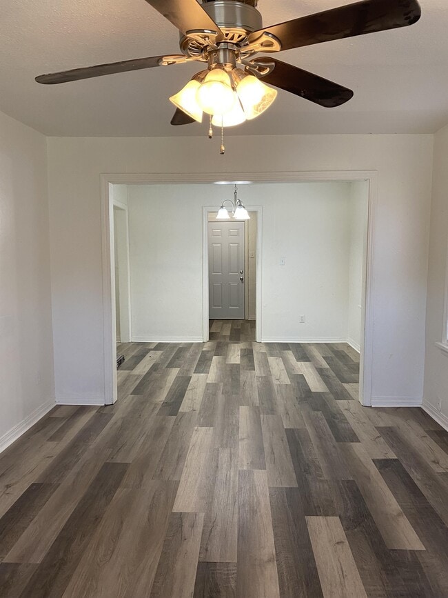 Building Photo - 2301 Granada Blvd