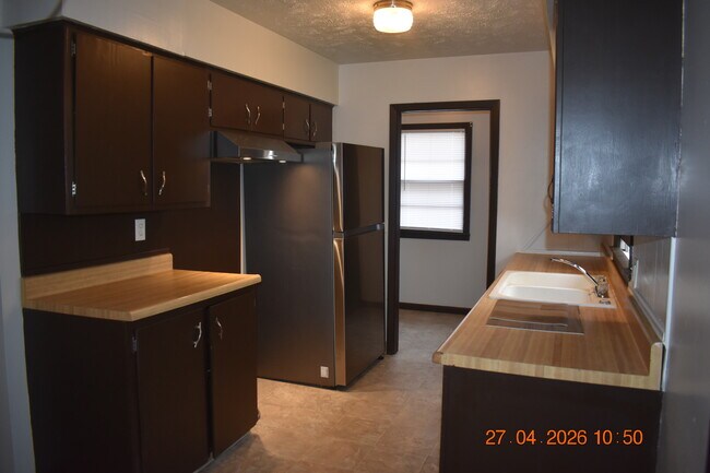 Foto del edificio - 4616 Grand Ave