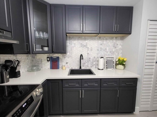 Foto del edificio - 4095 N Andrews Ave