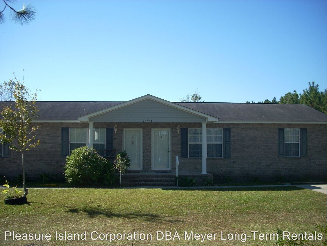 10661 A Stacey Rd, Elberta, AL 36530 House Rental in Elberta