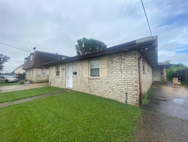 Building Photo - 3510 Pakenham Dr