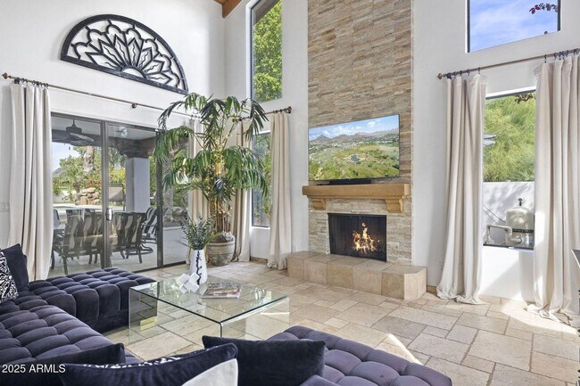 Foto del edificio - Rates Vary: $5,995 - $9,995