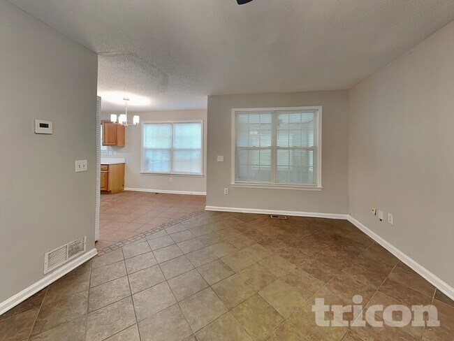 Foto del edificio - 153 Clear Brook Trail