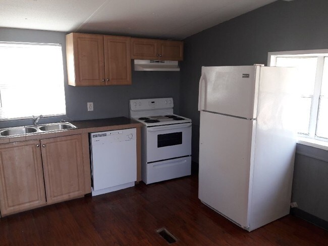 Building Photo - 509 Catawba Point Way