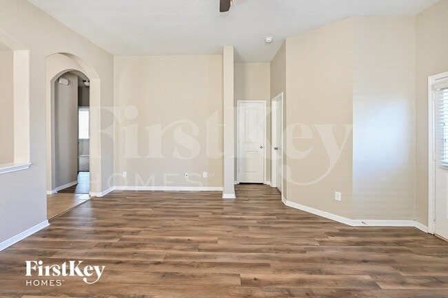 Building Photo - 14302 Merganser Dr