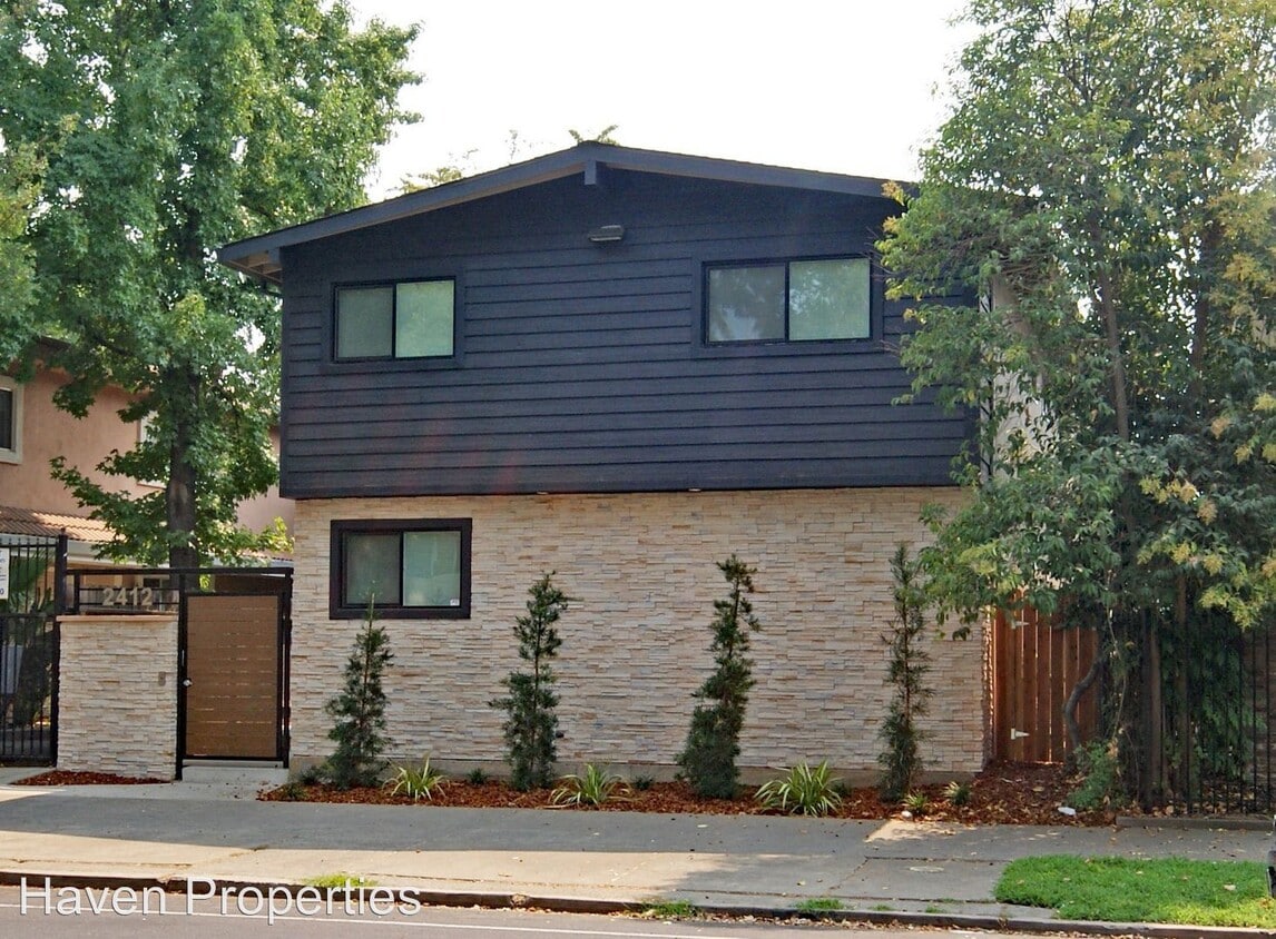 Primary Photo - 2412 Q St