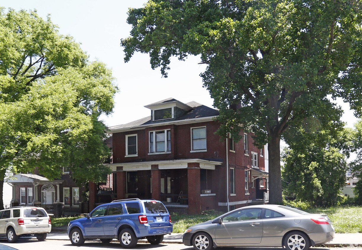 Primary Photo - 1610 Clinch Ave