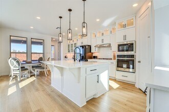 Building Photo - 27118 Berry Bright Dr