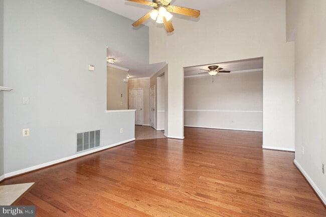 Building Photo - 592 Hopkins Landing Dr