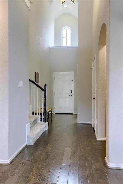 Building Photo - 6728 Llano Stage Trl