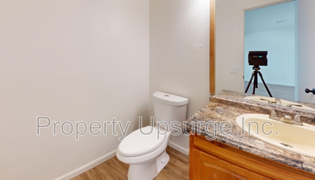 Building Photo - 3360 Magnums Way
