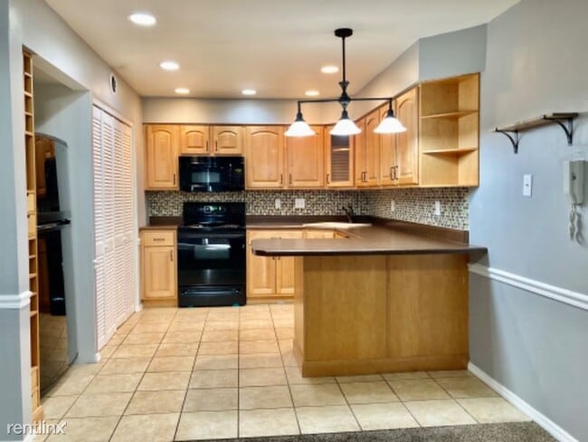 Building Photo - 2 br, 2 bath Condo - 642 S Old Highway 141