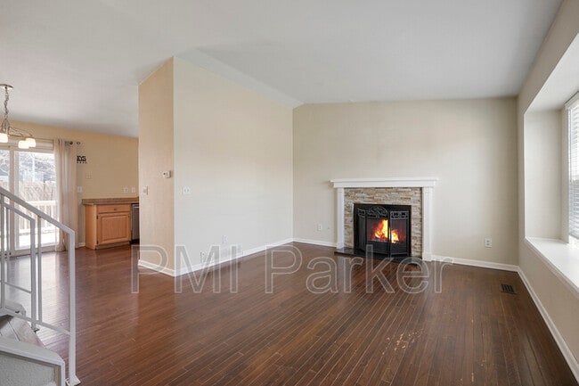 Foto del edificio - 8343 Currant Way