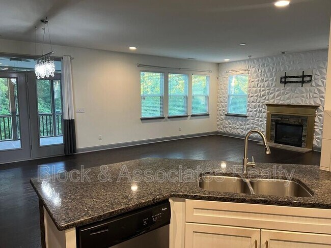 Foto del edificio - 1609 Old Bramble Ln