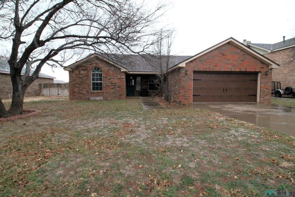 Primary Photo - 2321 Hammond Blvd