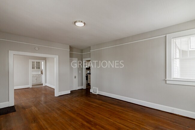 Building Photo - Charming 3 Bedroom in Fairfield!