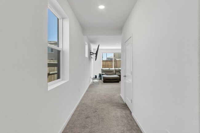 Foto del edificio - New Contruction-3 Bedroom Home