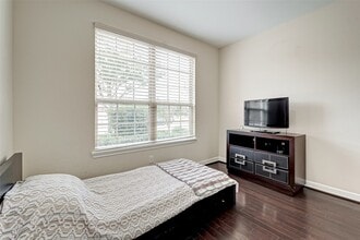 Building Photo - 16919 Talisker Ct