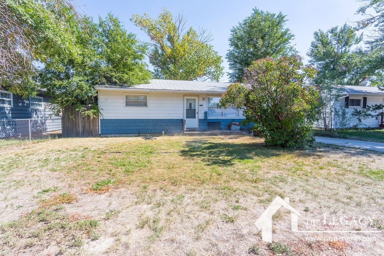 Primary Photo - Ranch Style Home