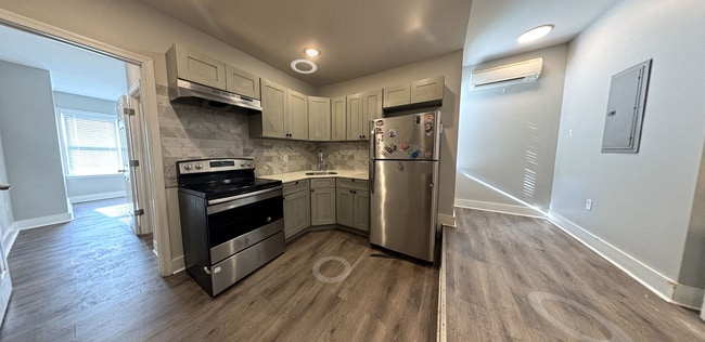 Photo - 1238 W Huntingdon St Apartment